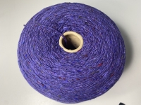 Donegal Tweed 100% Scheerwol 5582 Purle Heart